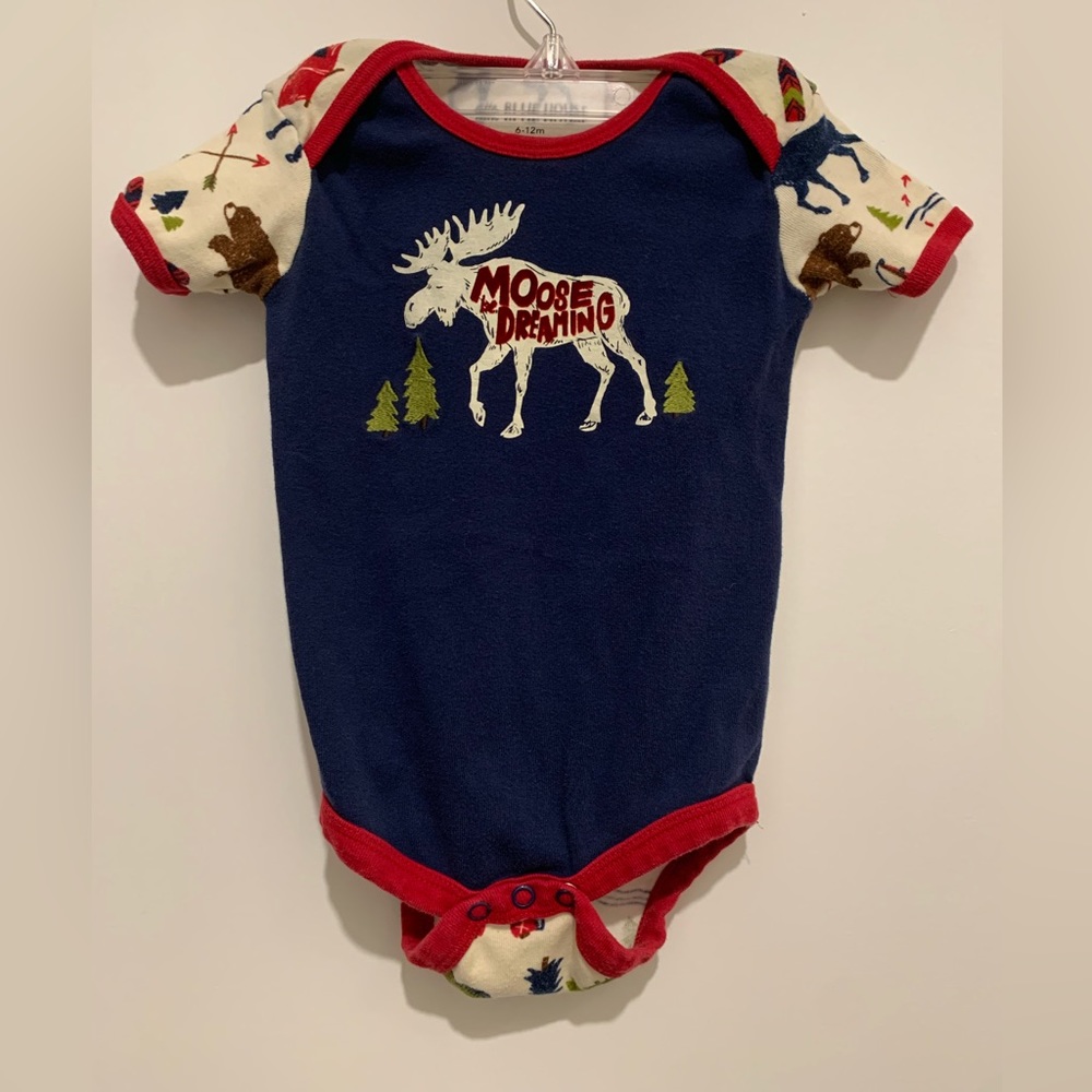 Little Blue House “Moose be Dreaming” onesie. 6-12 months.